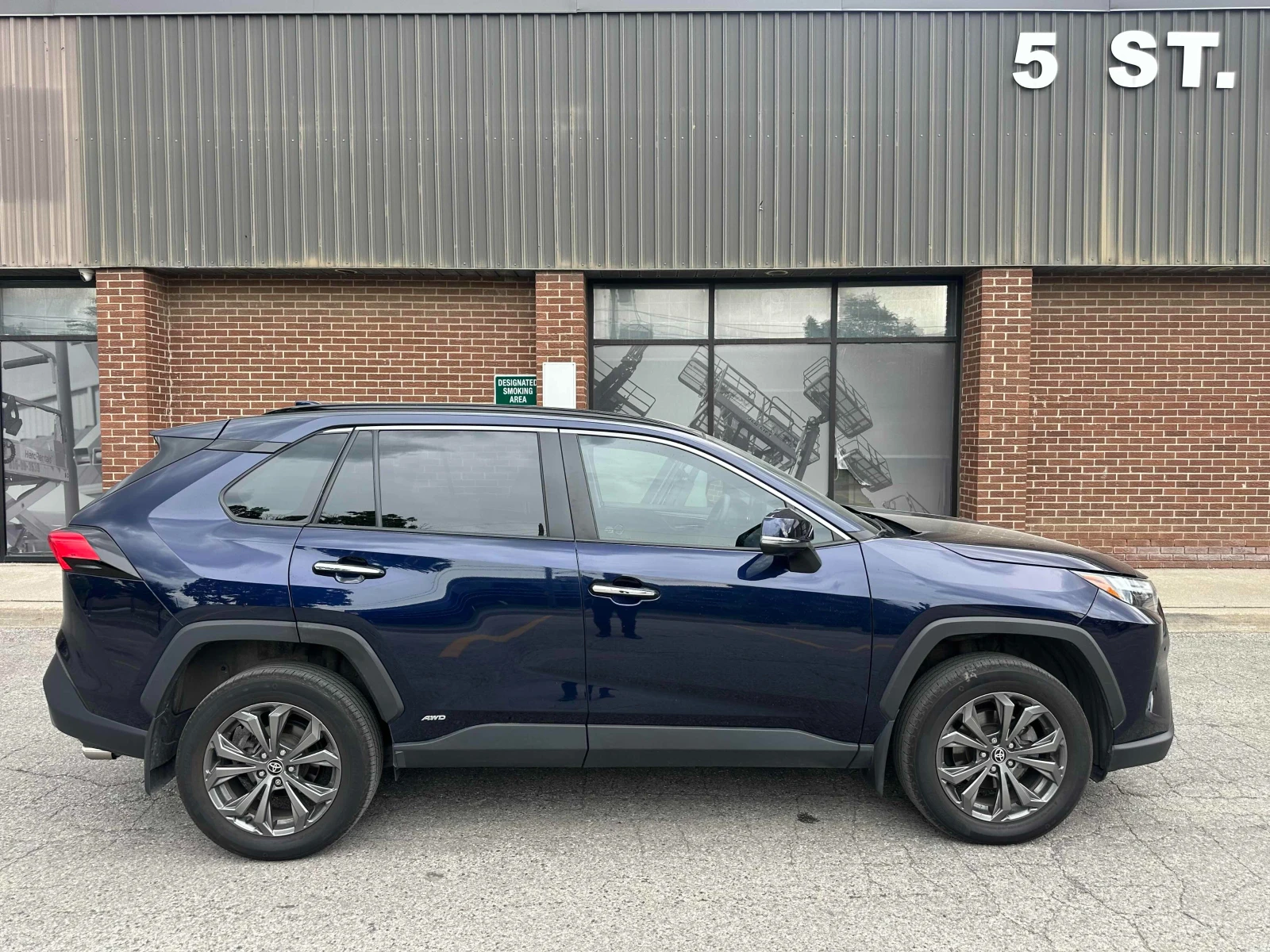 Toyota Rav4 Hybrid Limited * FULL * CARFAX, снимка 5 - Автомобили и джипове - 55054198