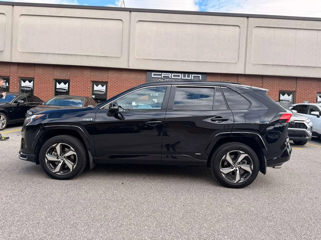 Toyota Rav4 * SE AWD * CARFAX *  ОПЦИЯ ЗА ФИНАНСИРАНЕ, снимка 2 - Автомобили и джипове - 55425463