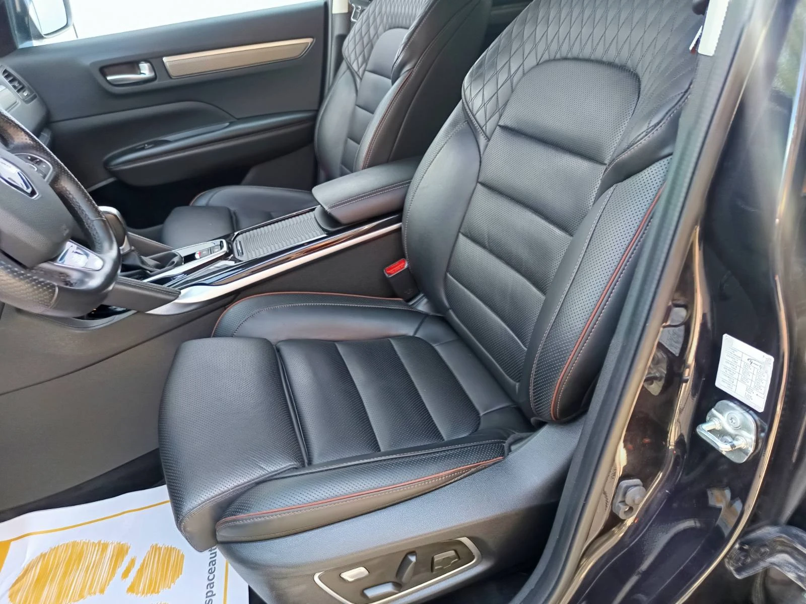 Renault Koleos 2.0dCi/ 190к.с./ 4Х4, снимка 15 - Автомобили и джипове - 55926930