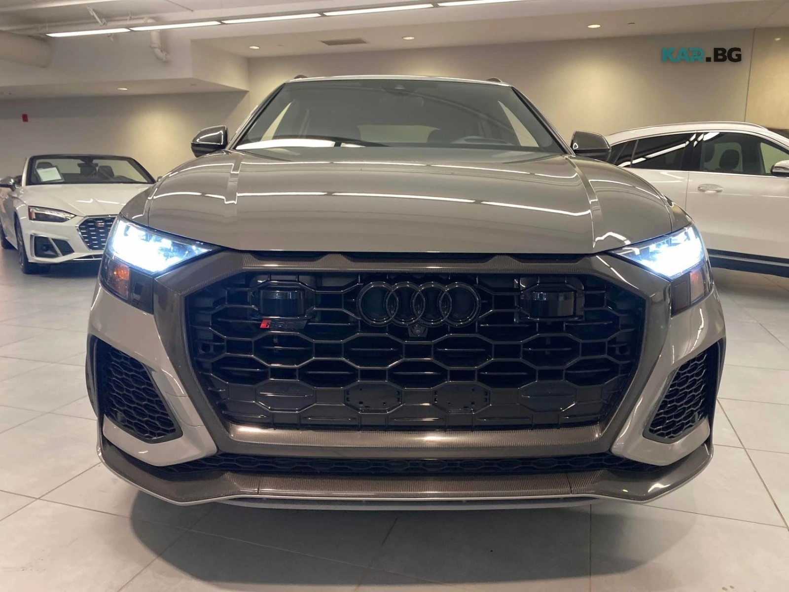 Audi RSQ8 * АвтоКредит * (ЦЕНА ДО БГ), снимка 2 - Автомобили и джипове - 56123995