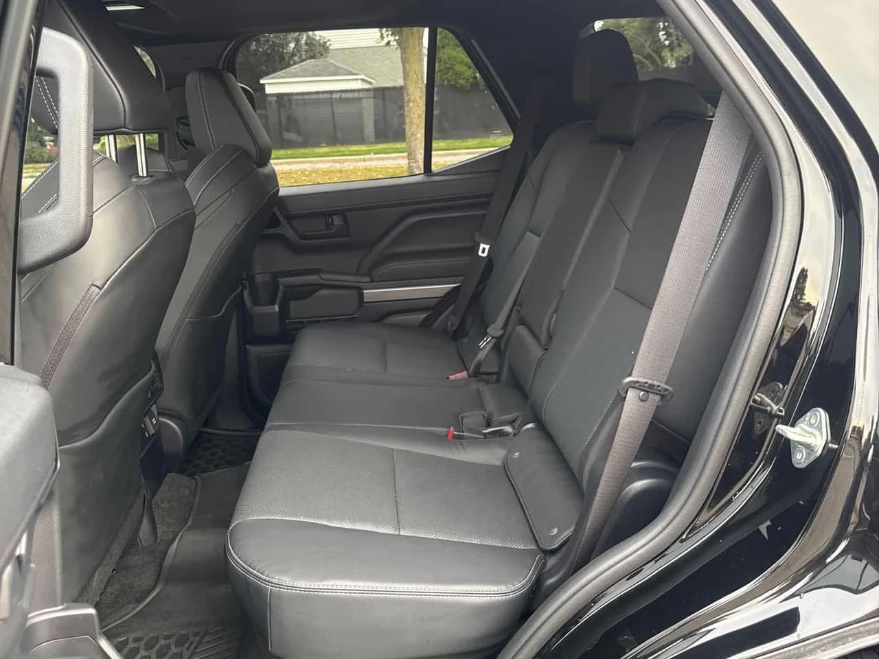Toyota 4runner Hybrid | CARFAX | БЕЗ ИНЦИДЕНТИ, снимка 13 - Автомобили и джипове - 56309598