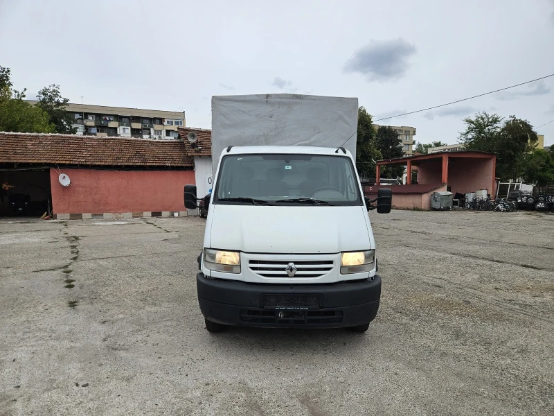 Renault Master 2.8tdi 2на гума Б катетория, снимка 3 - Бусове и автобуси - 47286989