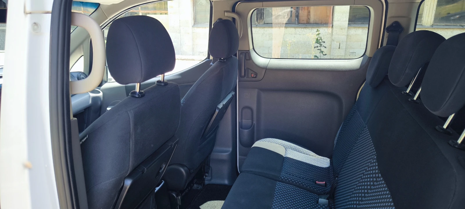 Nissan NV200 1.5 EVALIA - изображение 8