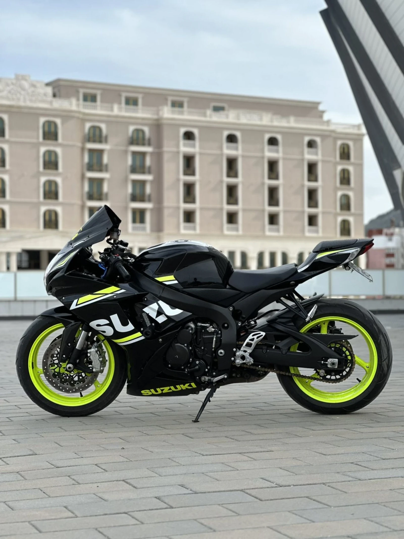 Suzuki Gsxr 600 - изображение 8