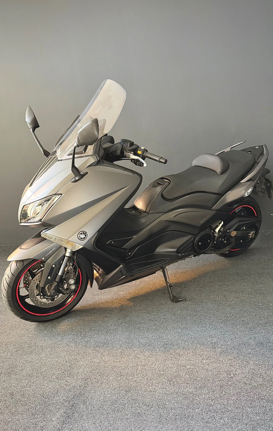 Yamaha T-max 530 ABS, Keyless, Led, снимка 8 - Мотоциклети и мототехника - 54672607
