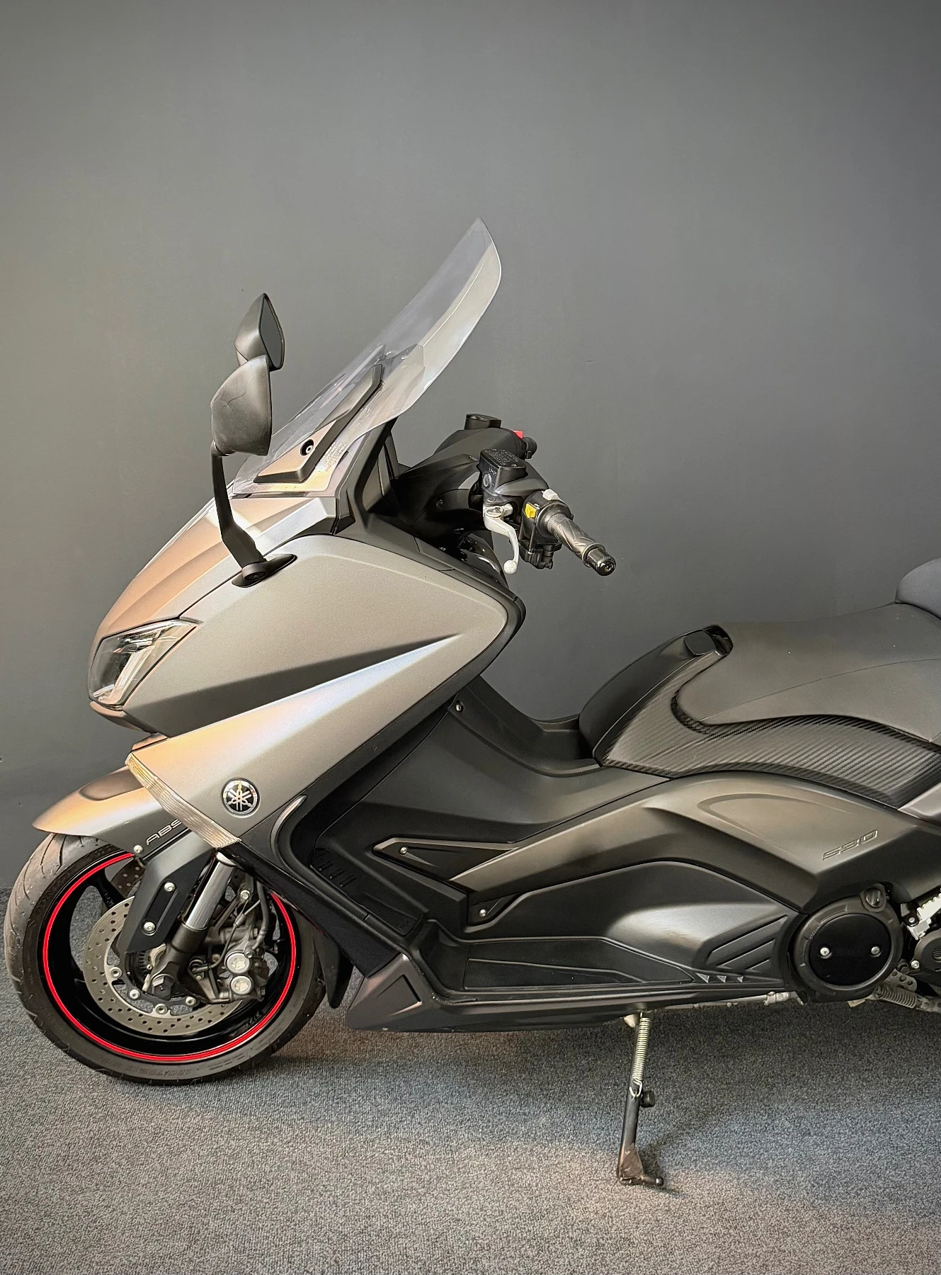 Yamaha T-max 530 ABS, Keyless, Led, снимка 6 - Мотоциклети и мототехника - 54672607