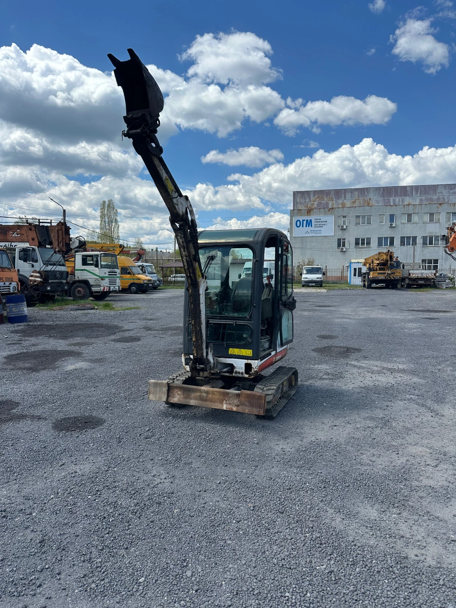 ����� Bobcat 319 | Mobile.bg � ����������� 6