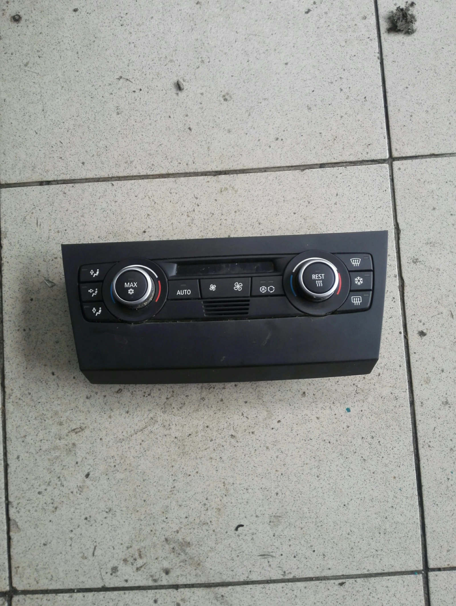    90 320 | Mobile.bg   1