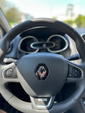 Renault Clio -FULL LED* Camera, Navi, Premium Audio, Moschino, снимка 4