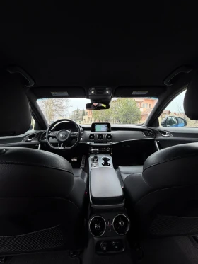 Kia Stinger 3.3 GT AWD, снимка 14