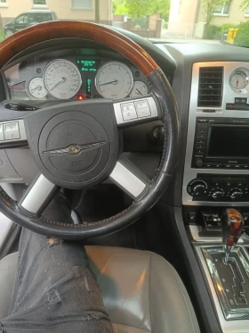 Chrysler 300c, снимка 12