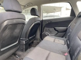 Hyundai I30 1.6 I CW, снимка 14