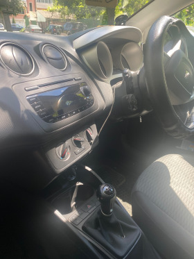 Seat Ibiza, снимка 5 - Автомобили и джипове - 45620629