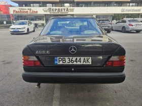 Mercedes-Benz 124, снимка 5