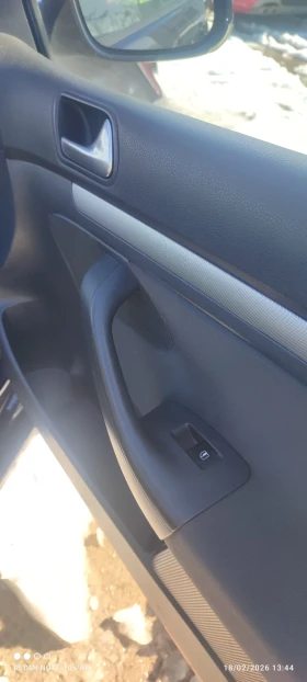 VW Golf 1.9TDI 105к.с - 2999 € / 5865.53 лв. - 34020338 13