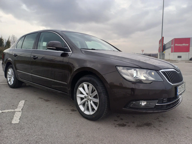 Skoda Superb TDI 2.0 170к.с 4х4, снимка 3 - Автомобили и джипове - 46929770