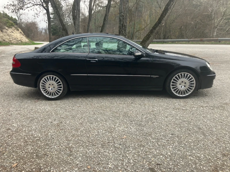 Mercedes-Benz CLK 220 CDi, снимка 6 - Автомобили и джипове - 47201489