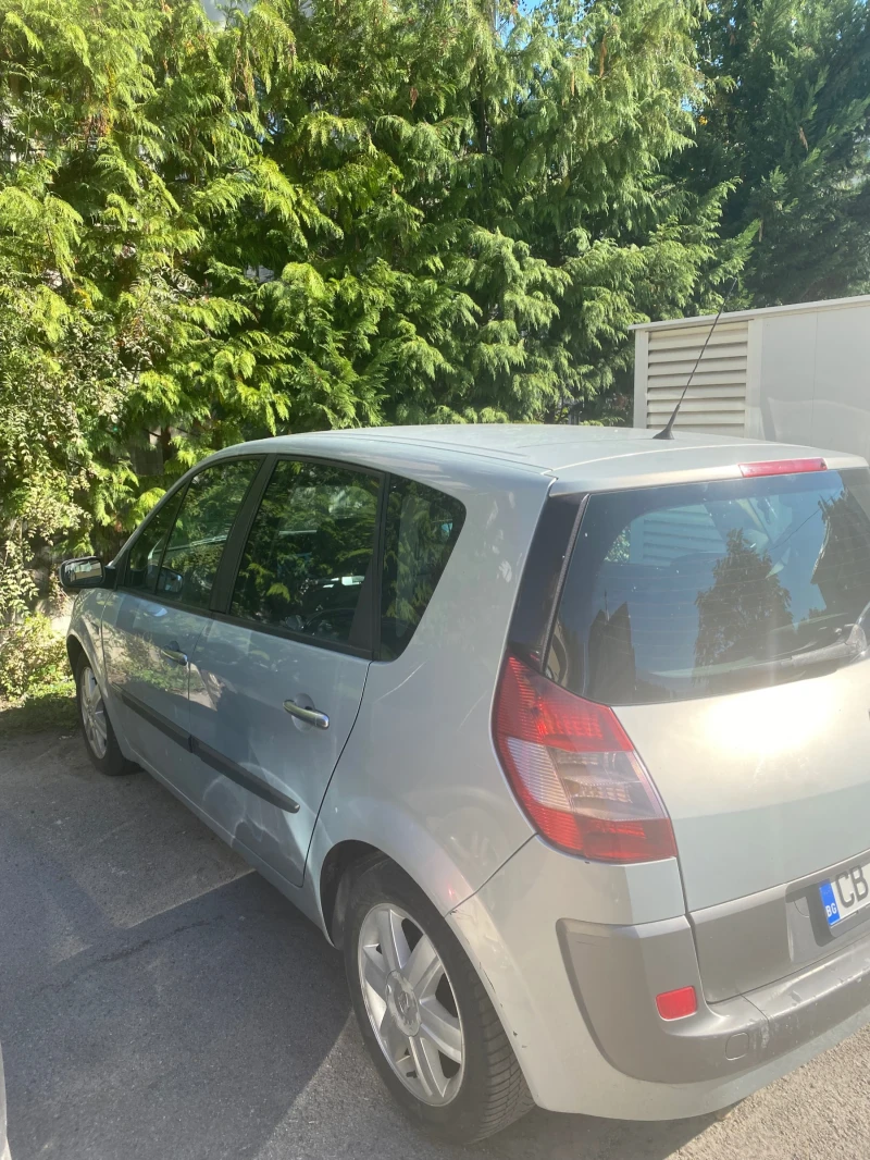 Renault Scenic, снимка 3 - Автомобили и джипове - 47385941