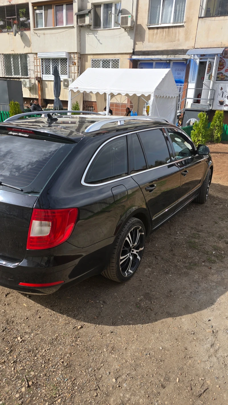 Skoda Superb, снимка 2 - Автомобили и джипове - 49513157