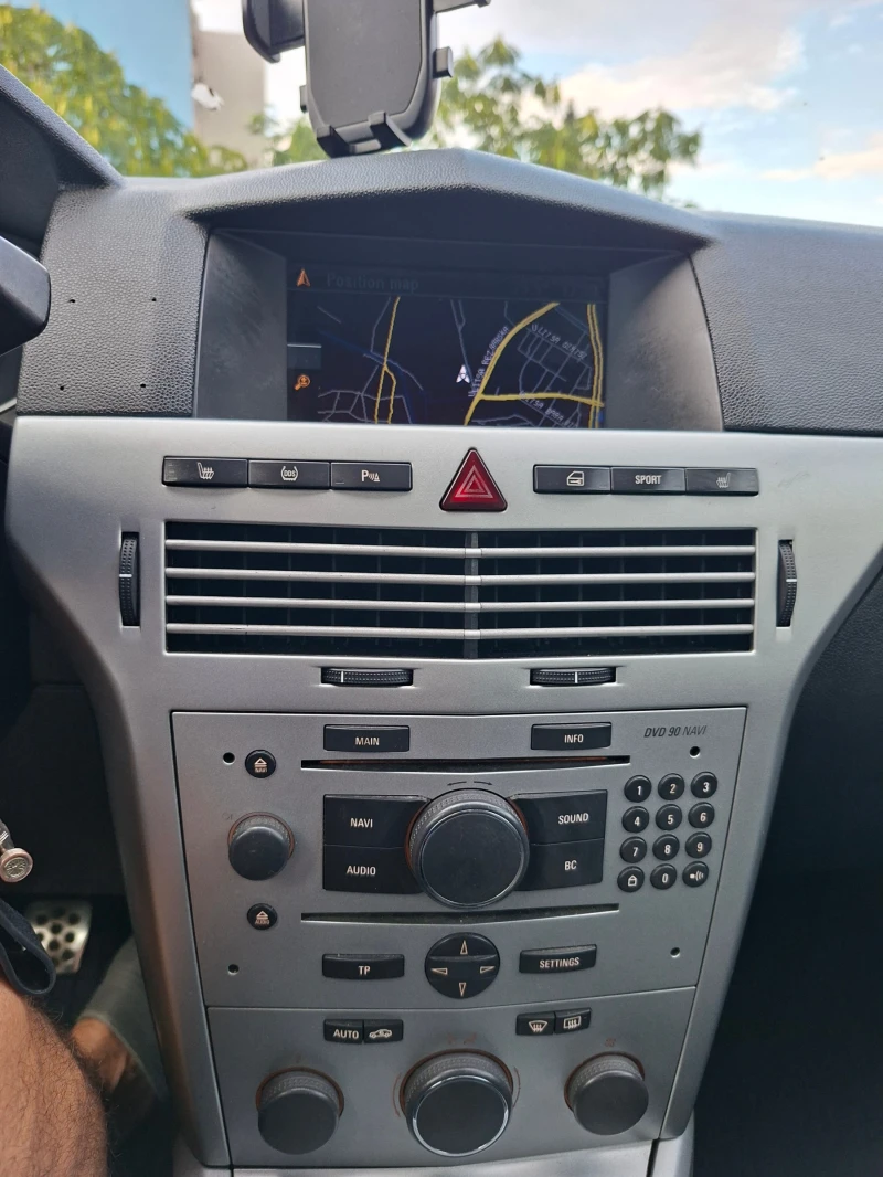 Opel Astra Н - 2.0 Турбо 200 к.с., снимка 8 - Автомобили и джипове - 52592072