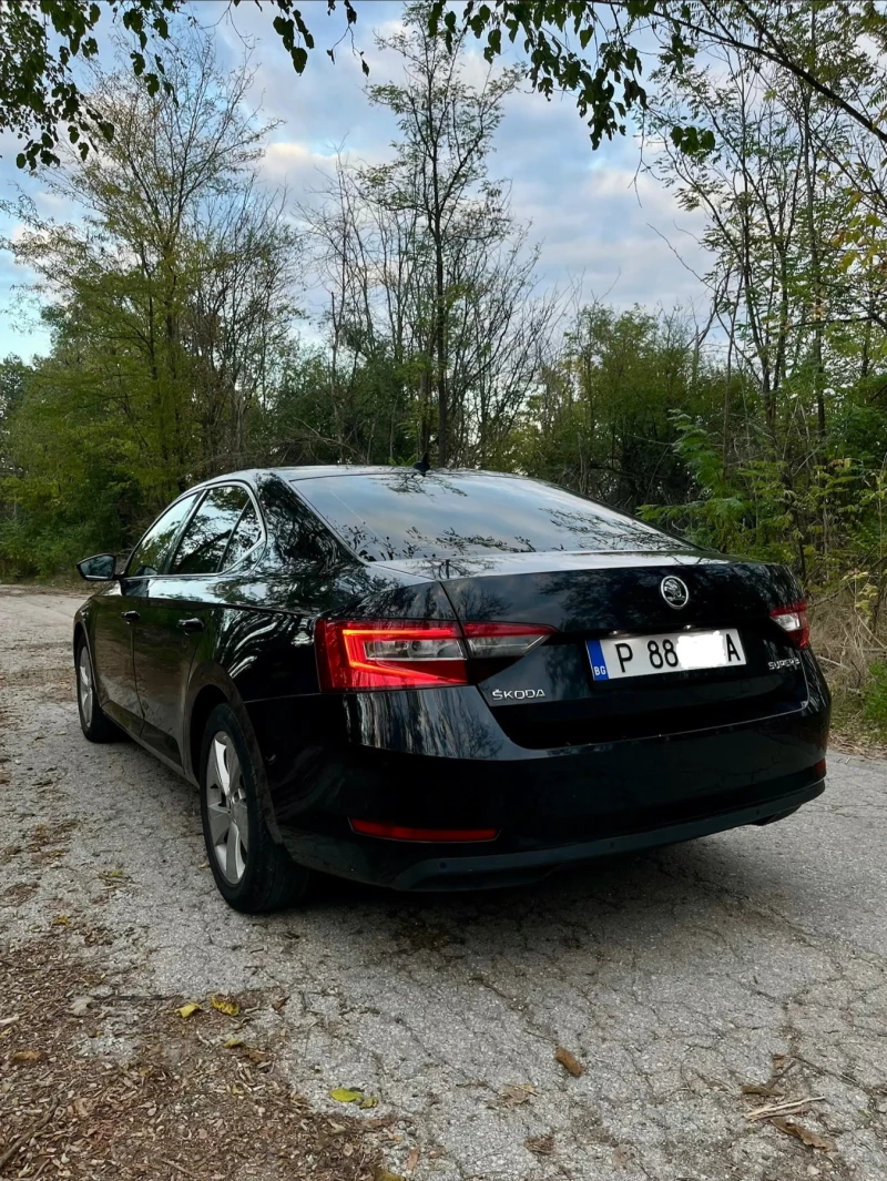 Skoda Superb 2.0 TDI, снимка 6 - Автомобили и джипове - 52645910