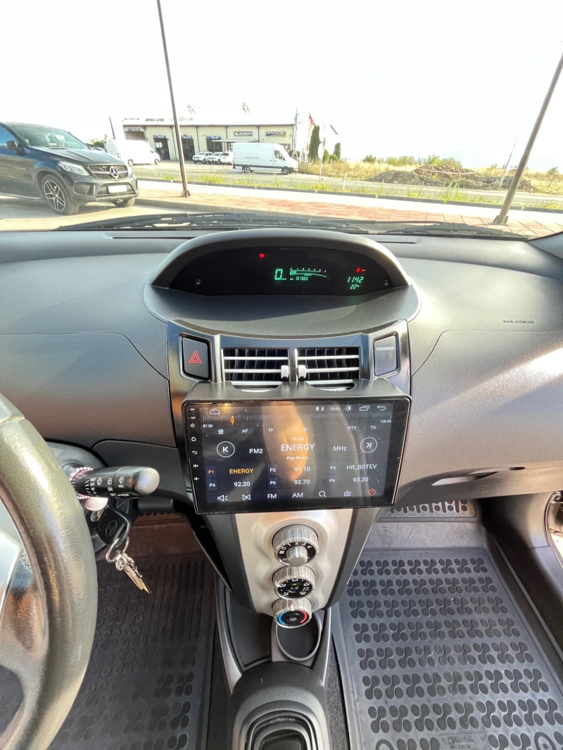 Toyota Yaris 1.4-90к.с.;D-4D;МУЛТИМЕДИЯ;NAVI, снимка 7 - Автомобили и джипове - 52254308
