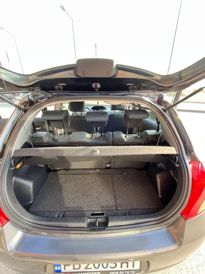 Toyota Yaris 1.4-90к.с.;D-4D;МУЛТИМЕДИЯ;NAVI, снимка 9 - Автомобили и джипове - 52254308