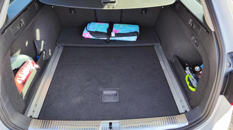 VW Alltrack 2.0 TDI 190К.С. FACELIFT 4Х4 IQ-MATRIX, снимка 11 - Автомобили и джипове - 52257480