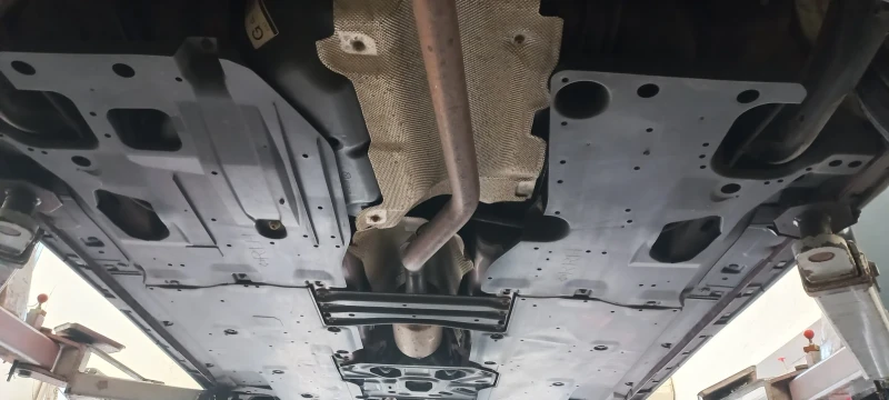 Mazda 3 SKYACTIV-G , снимка 12 - Автомобили и джипове - 52512223