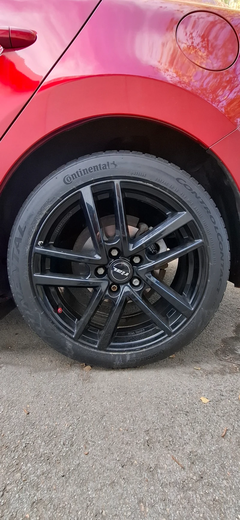 Mazda 3 SKYACTIV-G , снимка 9 - Автомобили и джипове - 52512223