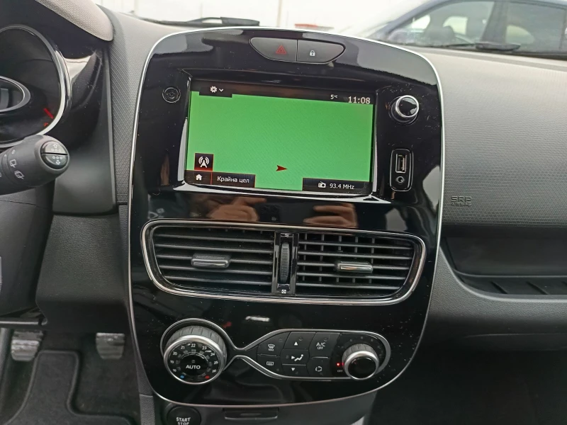 Renault Clio 0.9Tce/90к.с. Grandtour, снимка 11 - Автомобили и джипове - 52725247