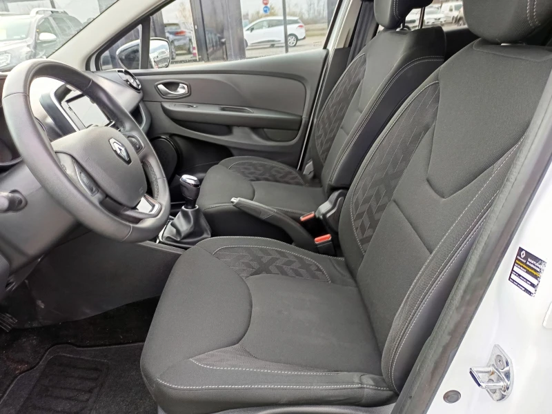 Renault Clio 0.9Tce/90к.с. Grandtour, снимка 15 - Автомобили и джипове - 52725247