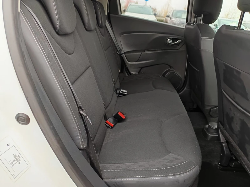 Renault Clio 0.9Tce/90к.с. Grandtour, снимка 13 - Автомобили и джипове - 52725247