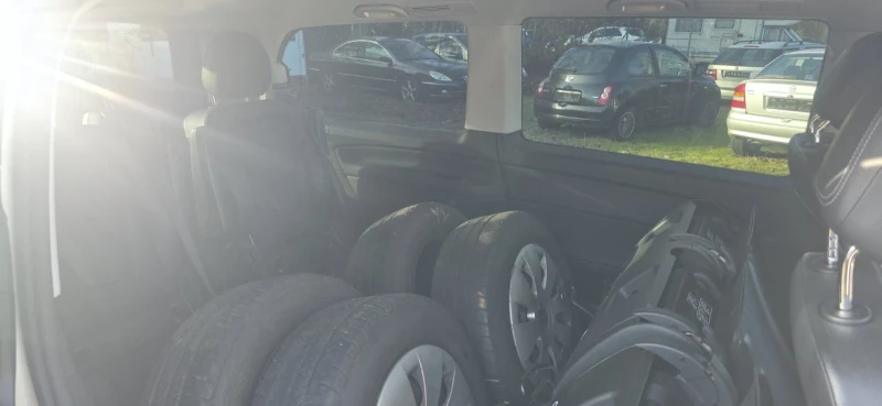 Mercedes-Benz V 300 Long, снимка 13 - Автомобили и джипове - 52852466