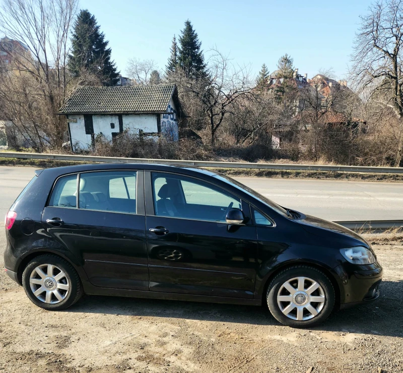 VW Golf Plus 2.0TDI, снимка 3 - Автомобили и джипове - 53161533
