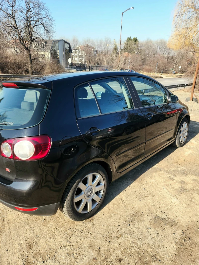 VW Golf Plus 2.0TDI, снимка 2 - Автомобили и джипове - 53161533