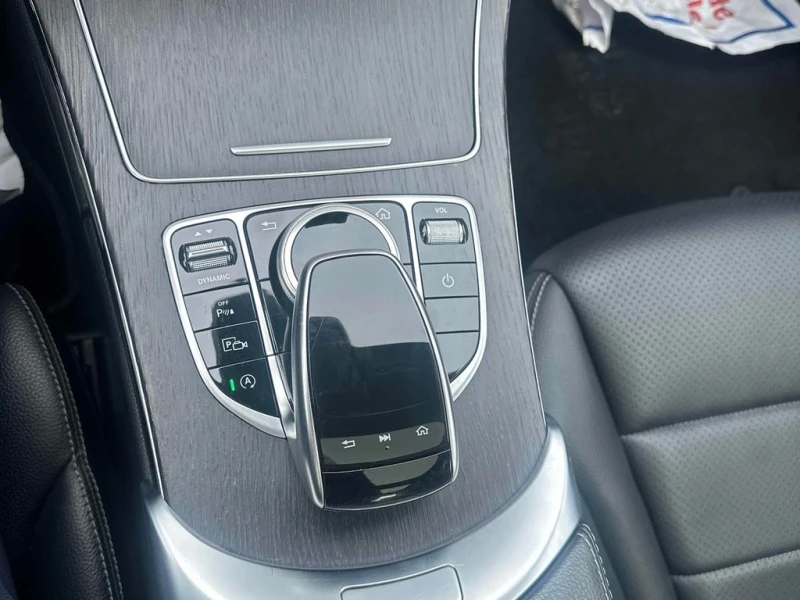Mercedes-Benz C 300 / AWD / ШИБИДАХ / ПОДГРЕВИ / CARFAX / , снимка 12 - Автомобили и джипове - 53294705