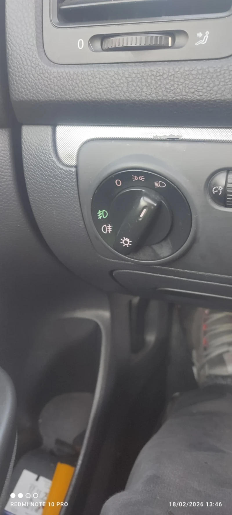 VW Golf 1.9TDI 105к.с, снимка 15 - Автомобили и джипове - 53523757