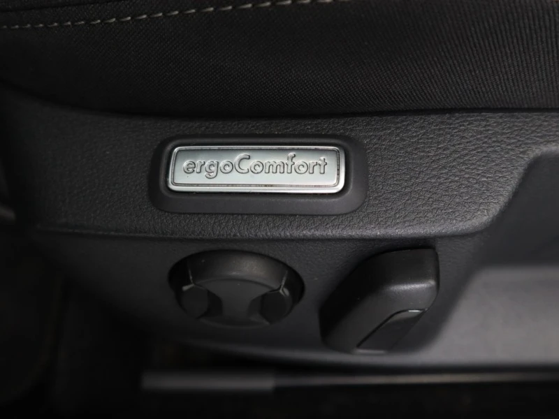 VW Passat 1.6 TDI 2г. ГАРАНЦИЯ - 25400 лв. - 67746757 | Car24.bg