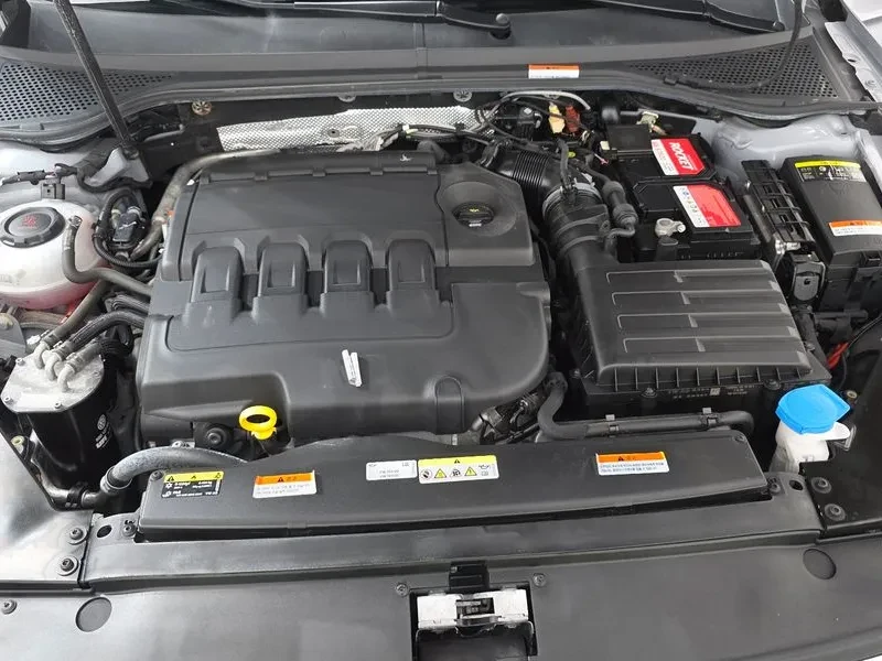 VW Passat, снимка 6 - Автомобили и джипове - 55175870