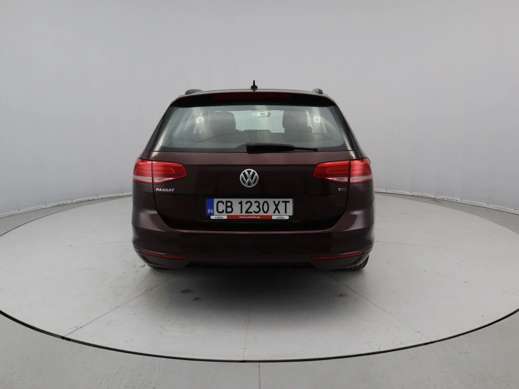 VW Passat 1.6 TDI - изображение 7