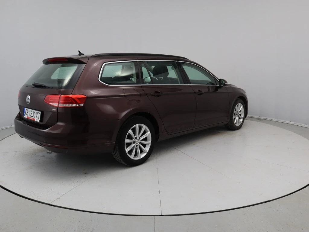 VW Passat 1.6 TDI - изображение 8