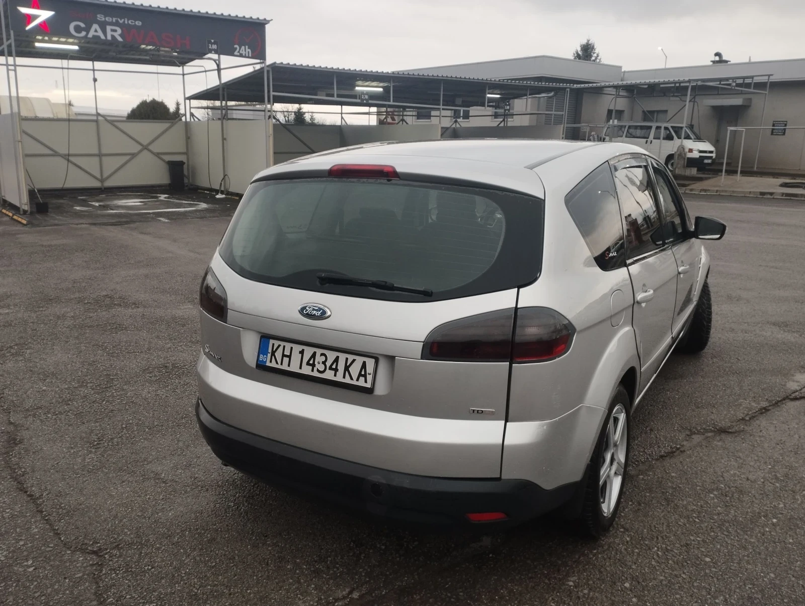 Ford S-Max  - изображение 8