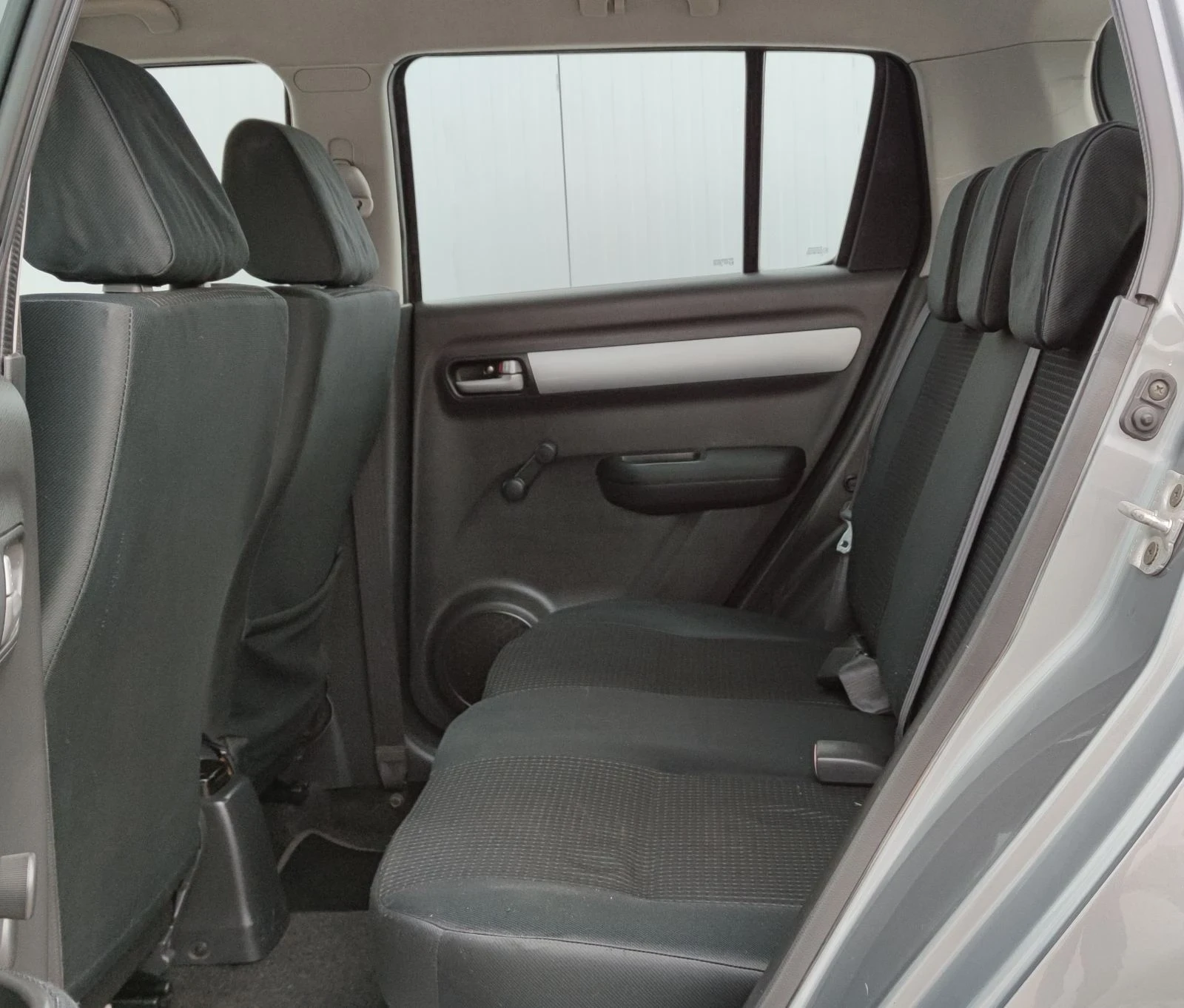 Suzuki Swift 1.3DDIS | Mobile.bg   14