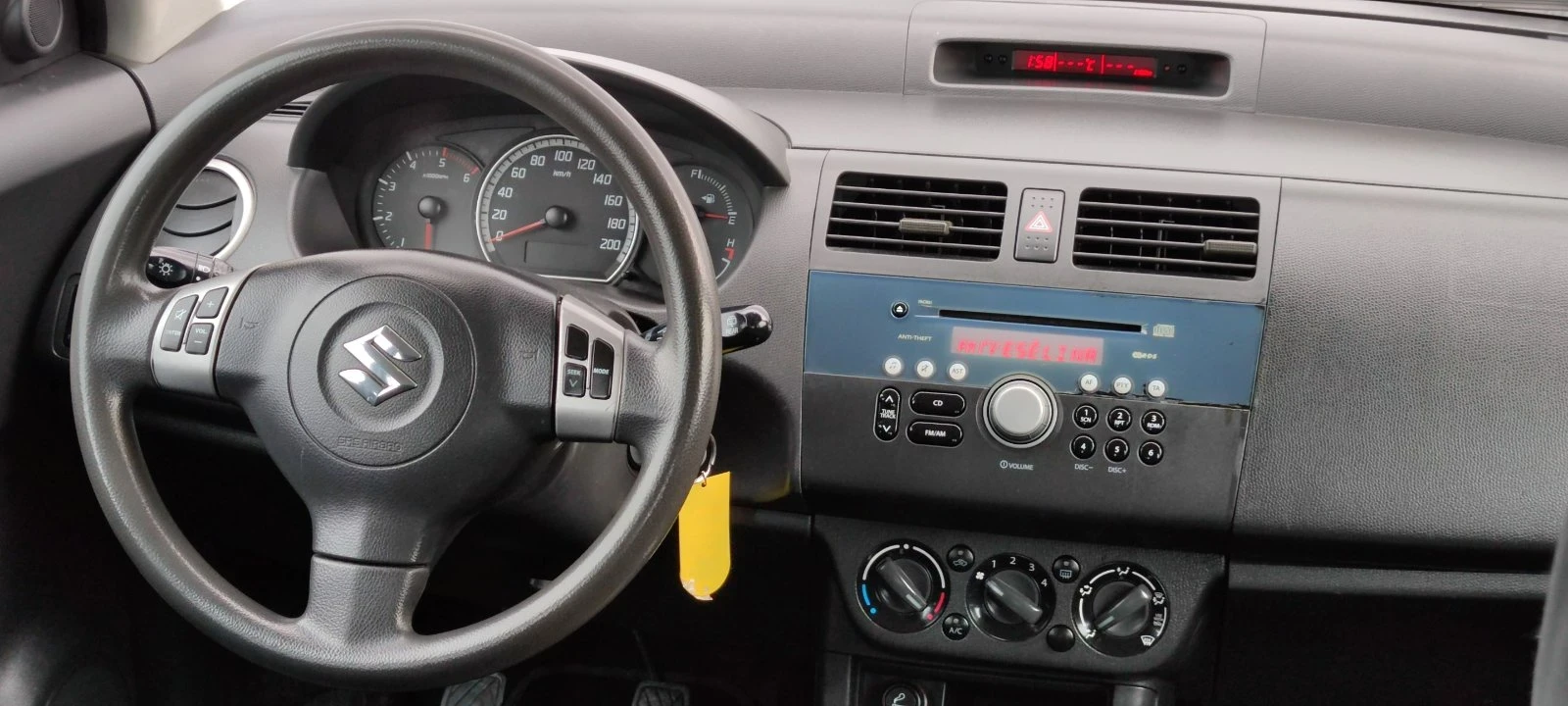 Suzuki Swift 1.3DDIS | Mobile.bg   12