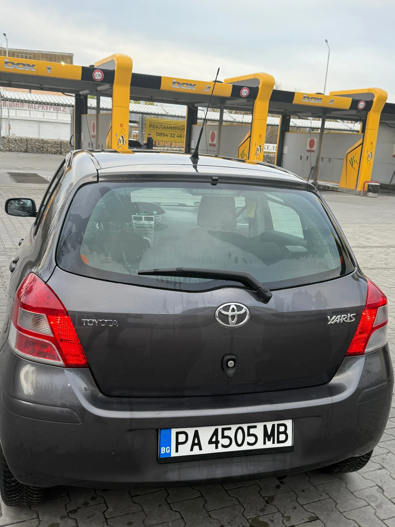 Toyota Yaris Тойота Ярис 1.33 2011 - изображение 6