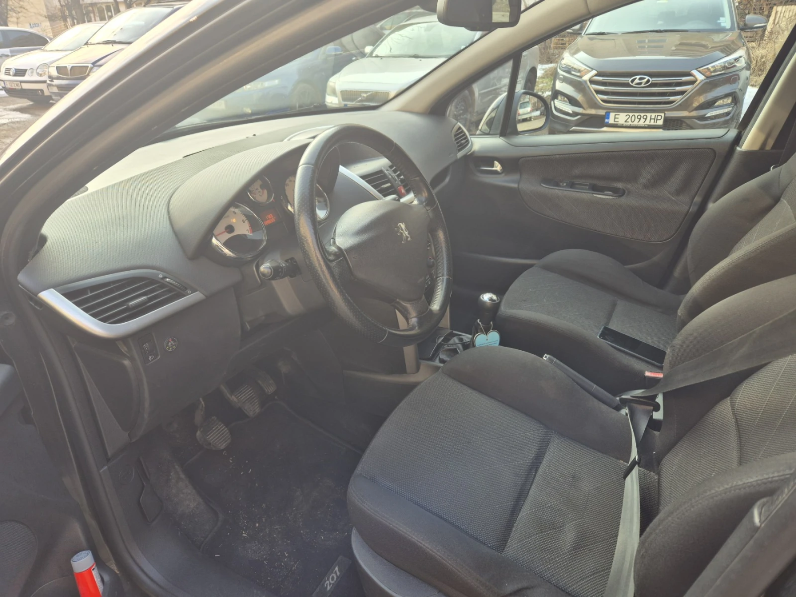 Peugeot 207 1.4 - изображение 9