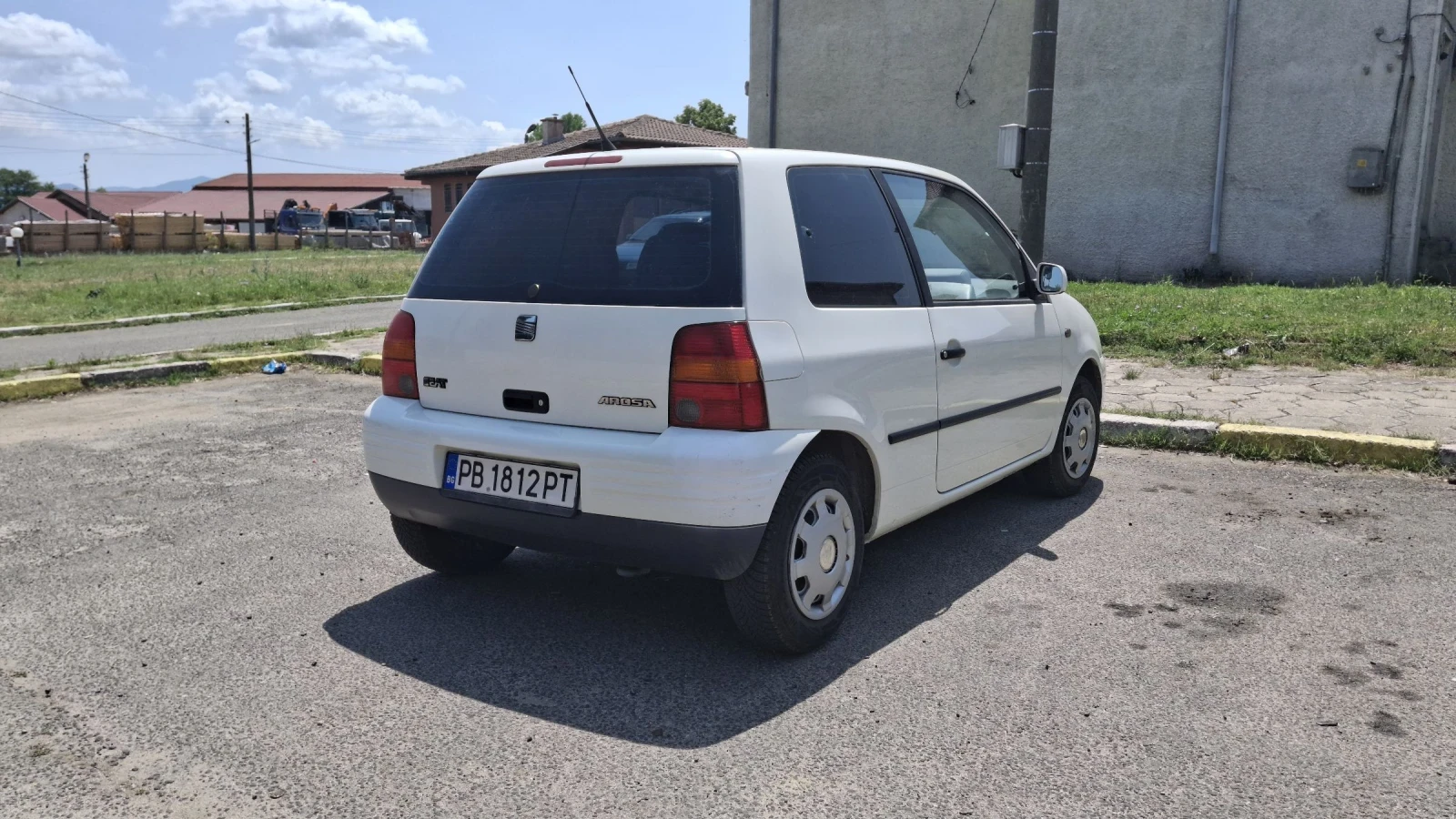 Seat Arosa 1.0 - изображение 4