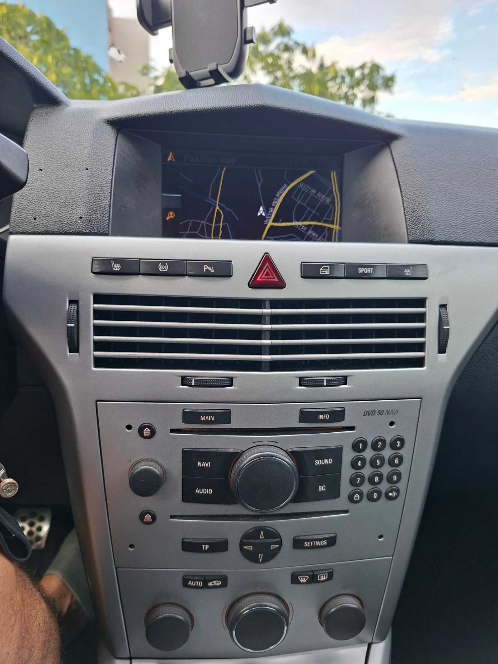 Opel Astra H CARAVAN - изображение 8