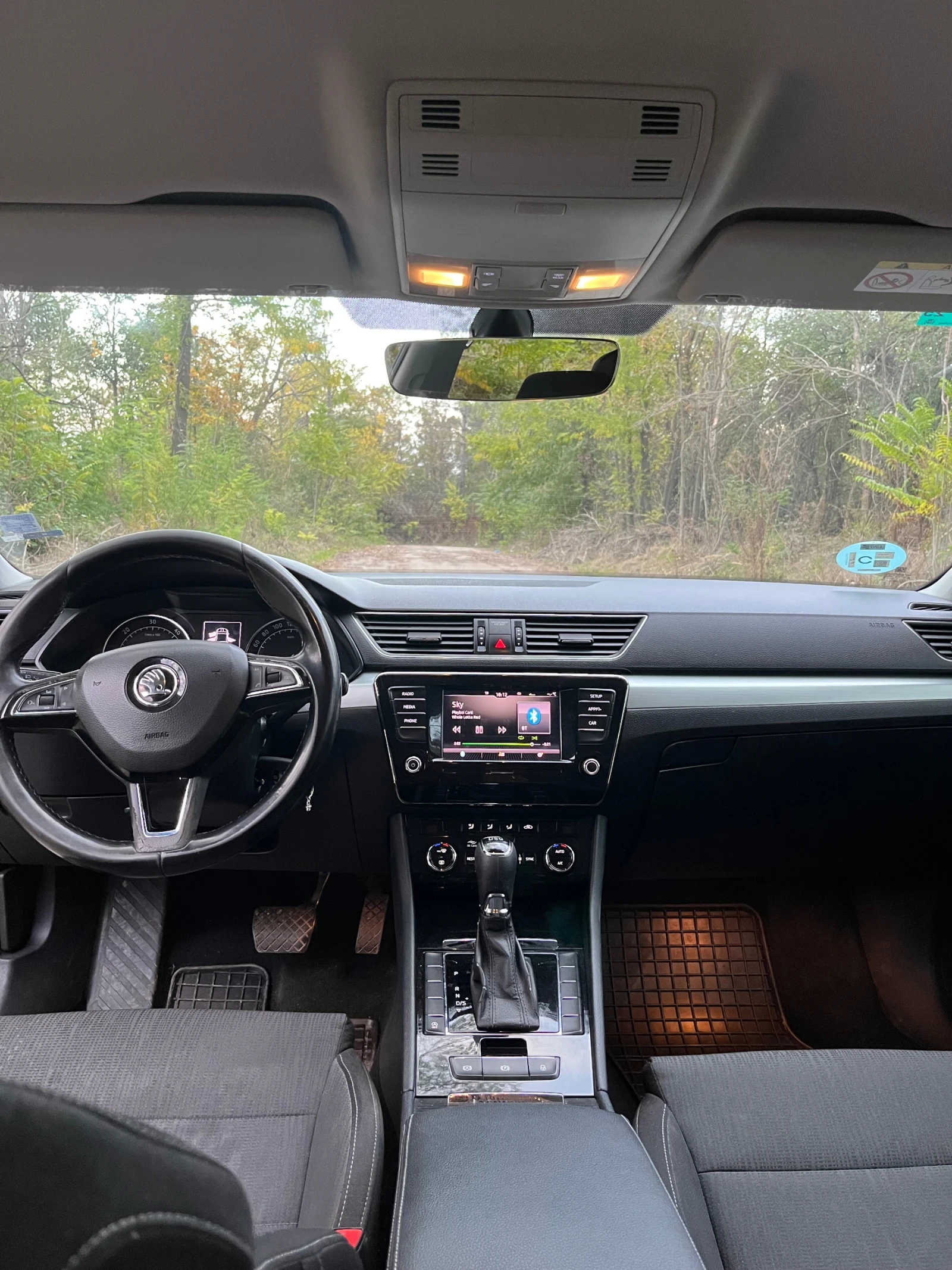Skoda Superb 2.0 TDI - изображение 8
